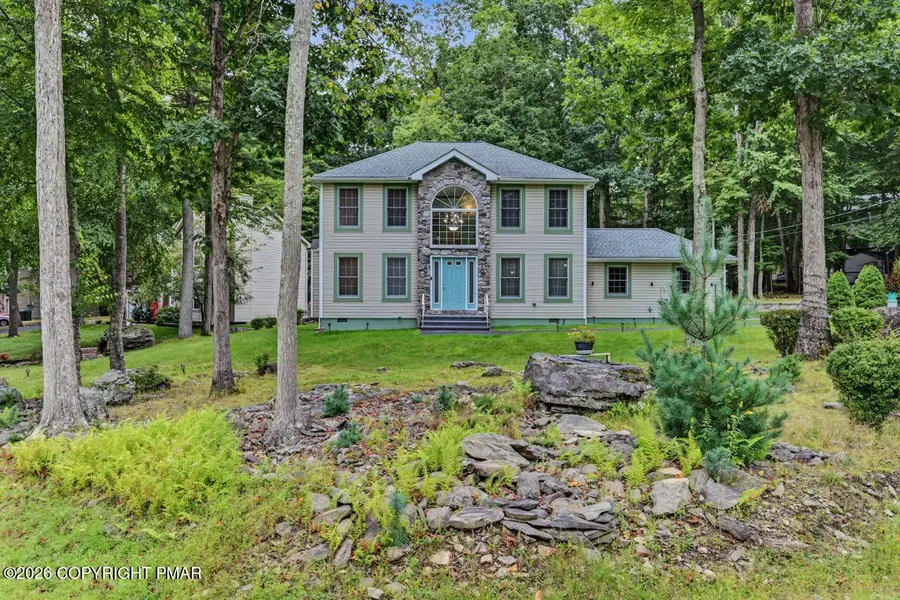 201 Pasquin Drive, East Stroudsburg, PA 18301 - #3