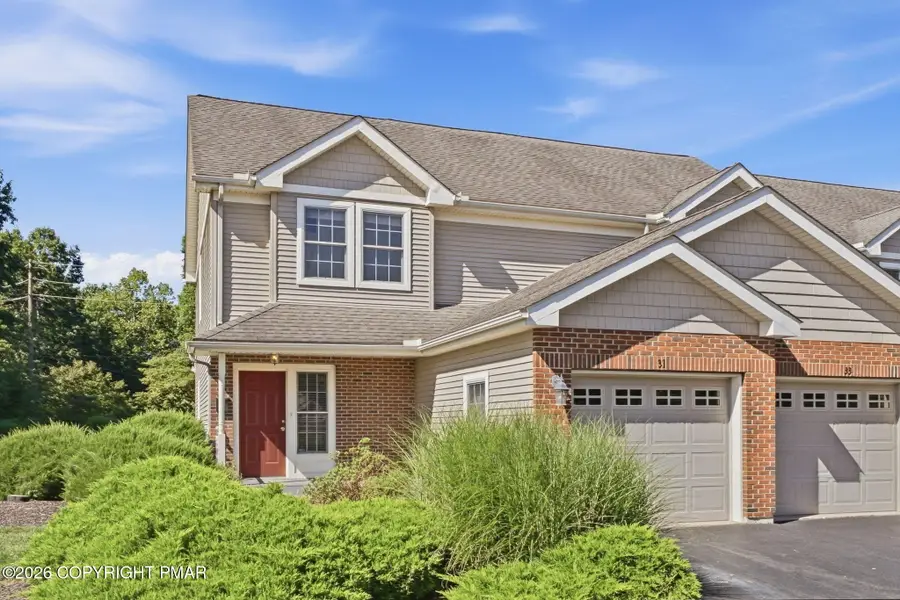 31 Oak Leaf Lane, East Stroudsburg, PA 18301 - #2