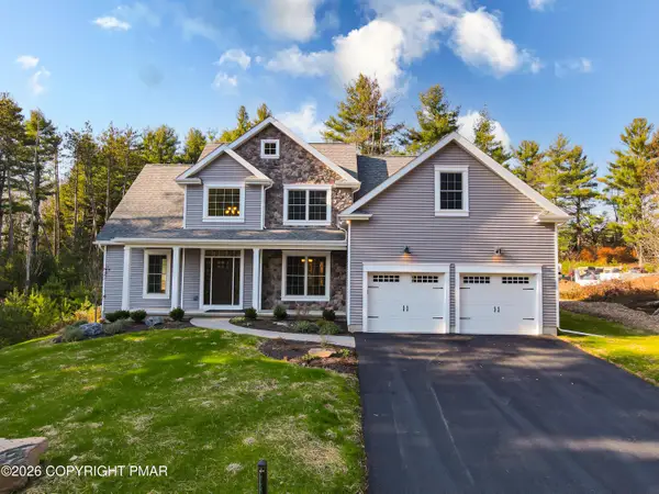 223 Canterbury Circle, Blakeslee, PA 18610