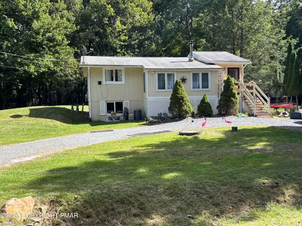 14 White Birch Way, Albrightsville, PA 18210