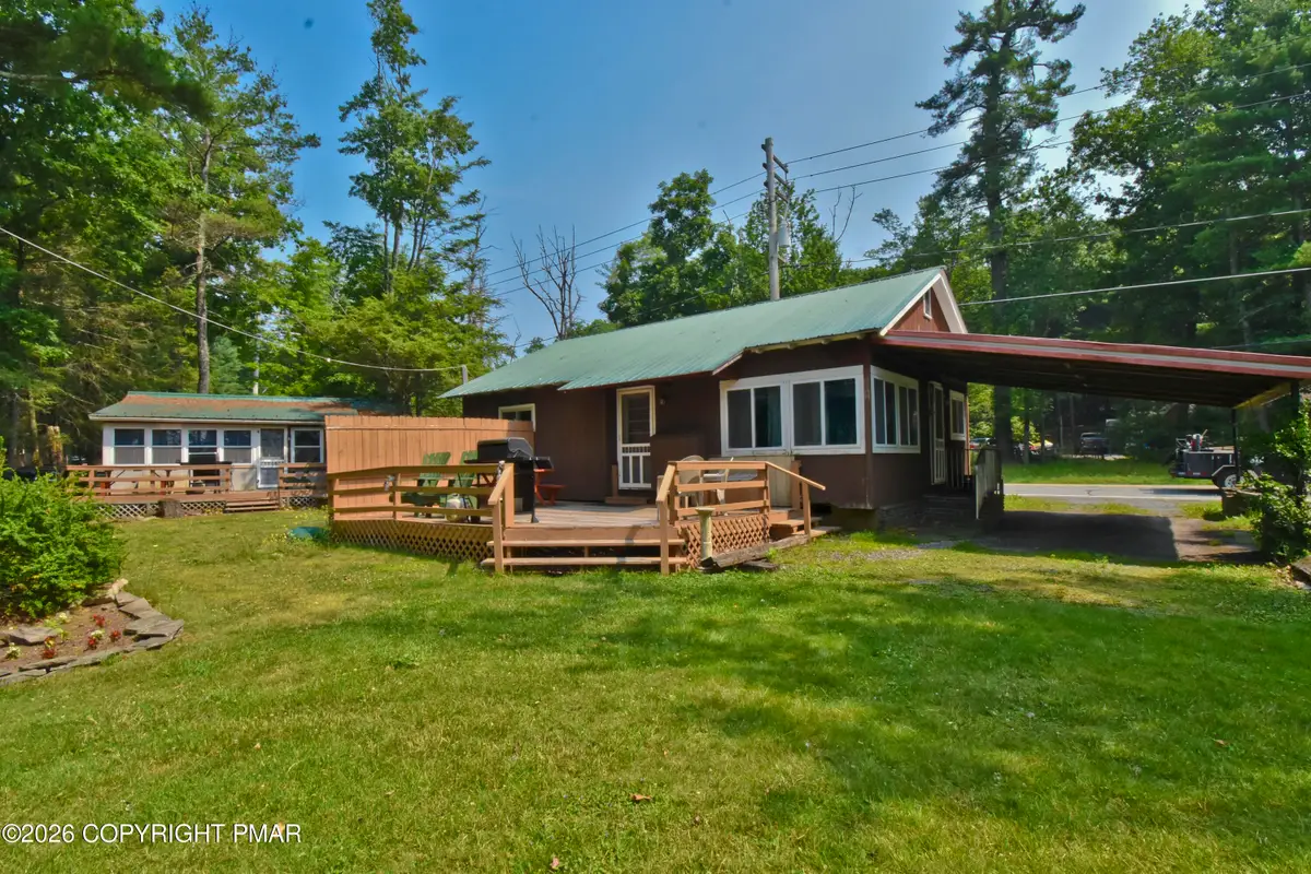 271 Rt 390, Tafton, PA 18464 - #1