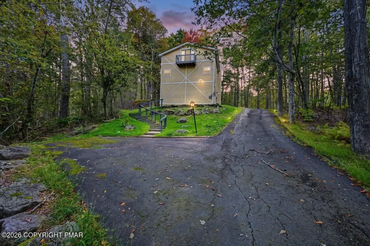 9868 Deerwood Drive, Tobyhanna, PA 18466 - #1
