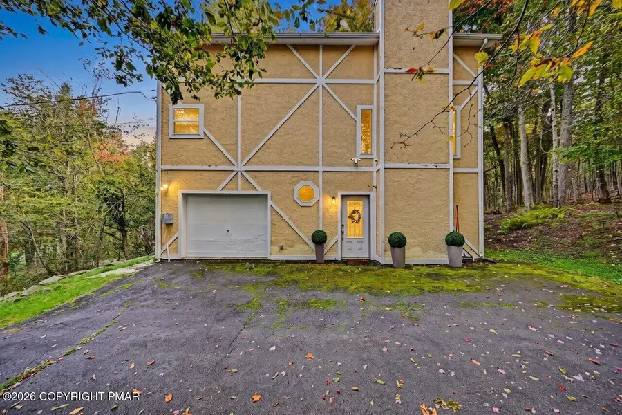 9868 Deerwood Drive, Tobyhanna, PA 18466 - #3