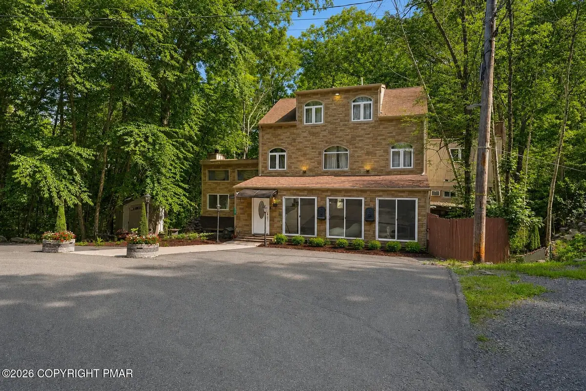 3130 Delaware Circle, Bushkill, PA 18324 - #1
