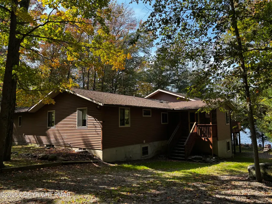 77 Lake Drive E, Clifton, PA 18424 - #3
