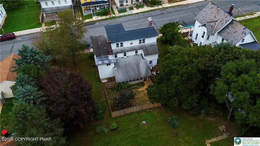 417 S 3rd Street, Lehighton, PA 18235 - #2