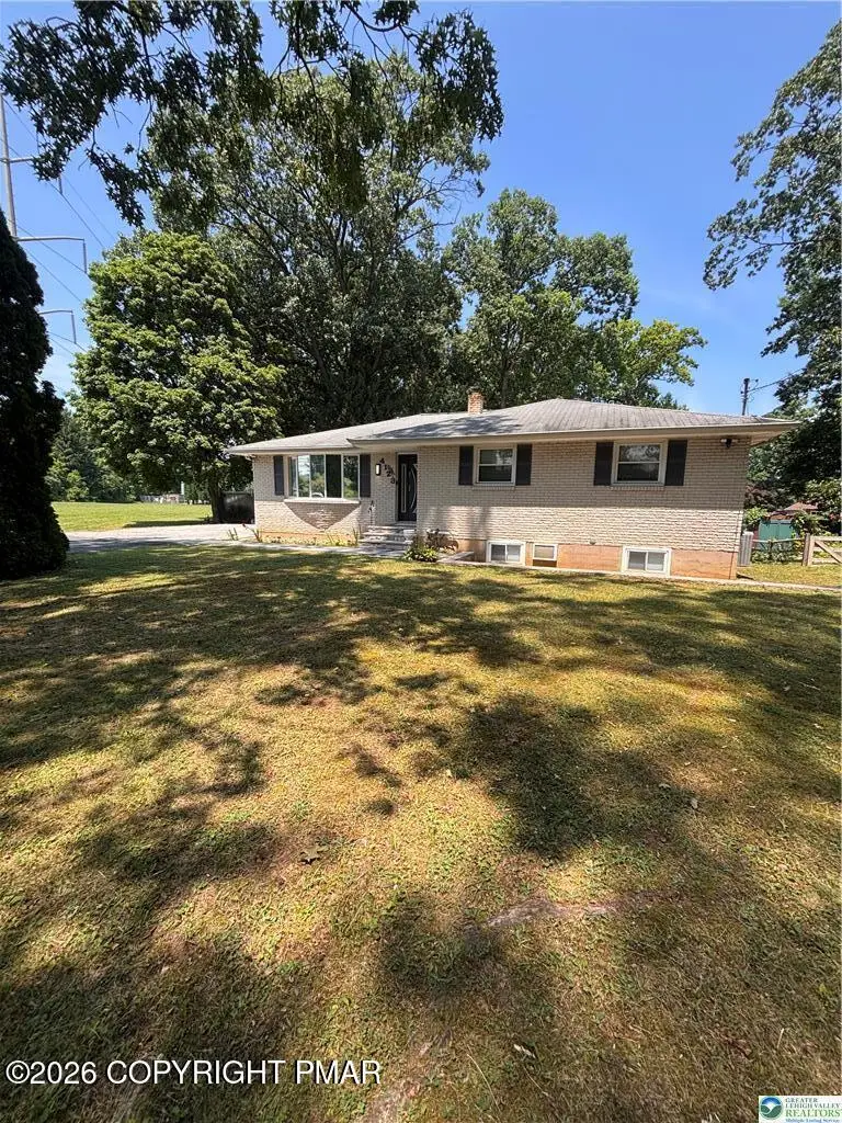 4123 Oakland Road, Bethlehem, PA 18020 - #1