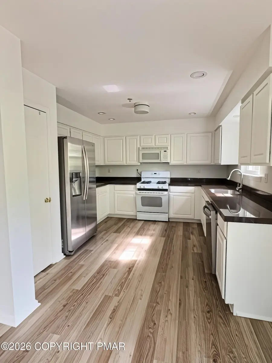 65D Lower Ridge View Circle, East Stroudsburg, PA 18302 - #2