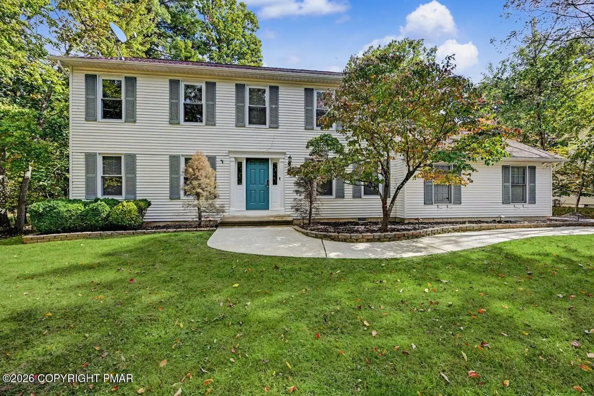 184 Escoll Drive, East Stroudsburg, PA 18301 - #1