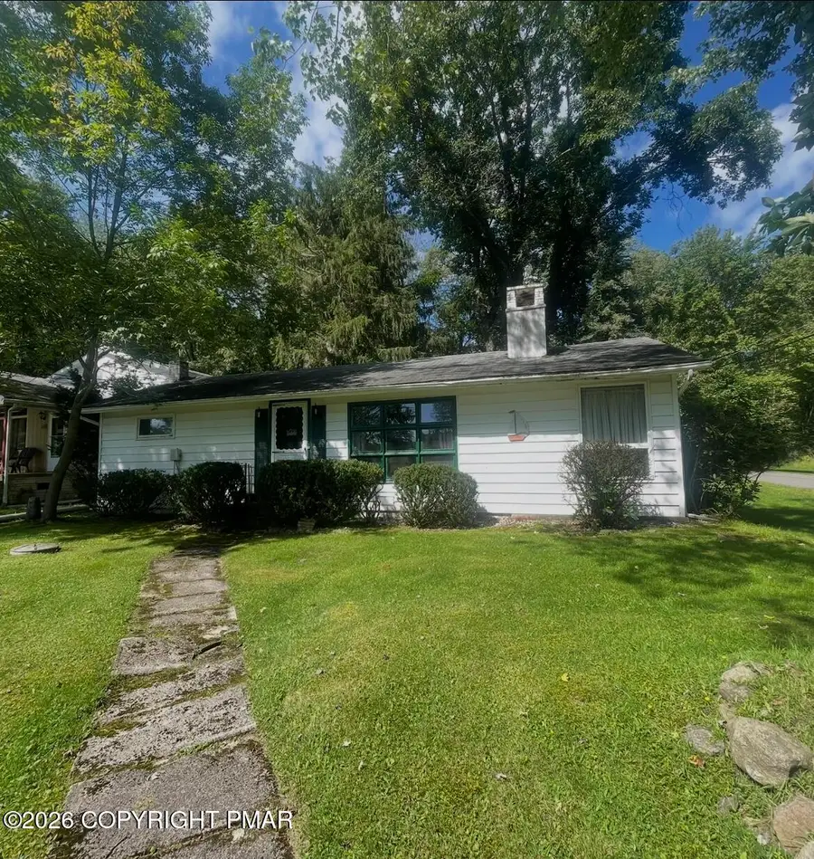 1531/ 1532 Lakeview Drive, White Haven, PA 18661 - #2