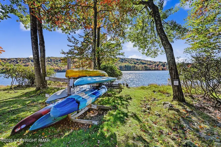 59 Midlake Drive, Lake Harmony, PA 18624 - #2