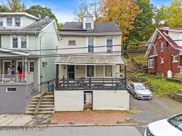 433 Nichols Street, Pottsville, PA 17901