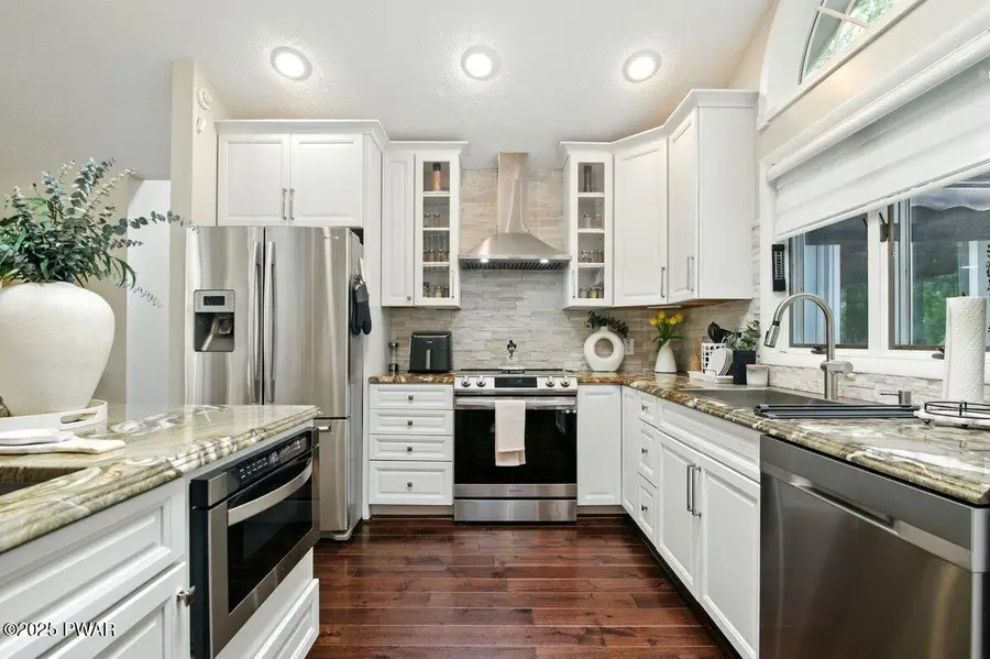 202 Remuda Drive, Lords Valley, PA 18428 - Image #2