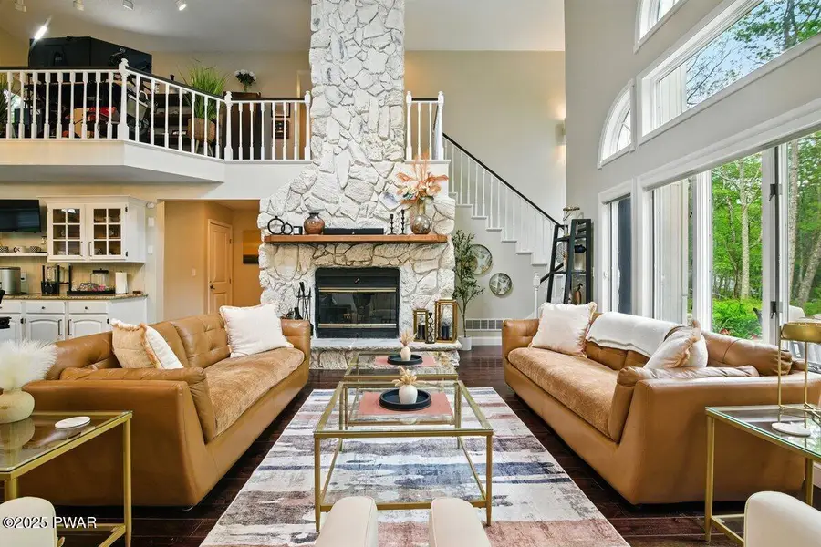 202 Remuda Drive, Lords Valley, PA 18428 - Image #3