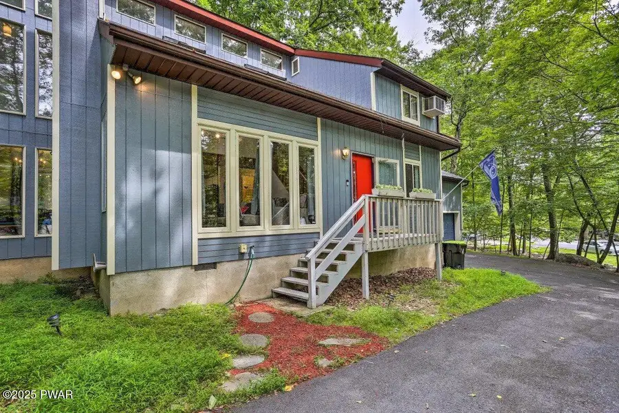 348 Fernwood Drive, East Stroudsburg, PA 18301 - Image #3