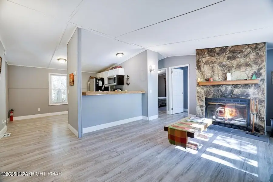 117 Teak Drive, Greentown, PA 18426 - Image #3