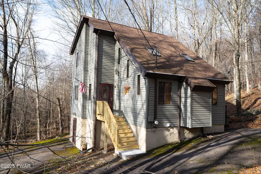 69 Woodview Terrace, Lake Ariel, PA 18436 - Image #2