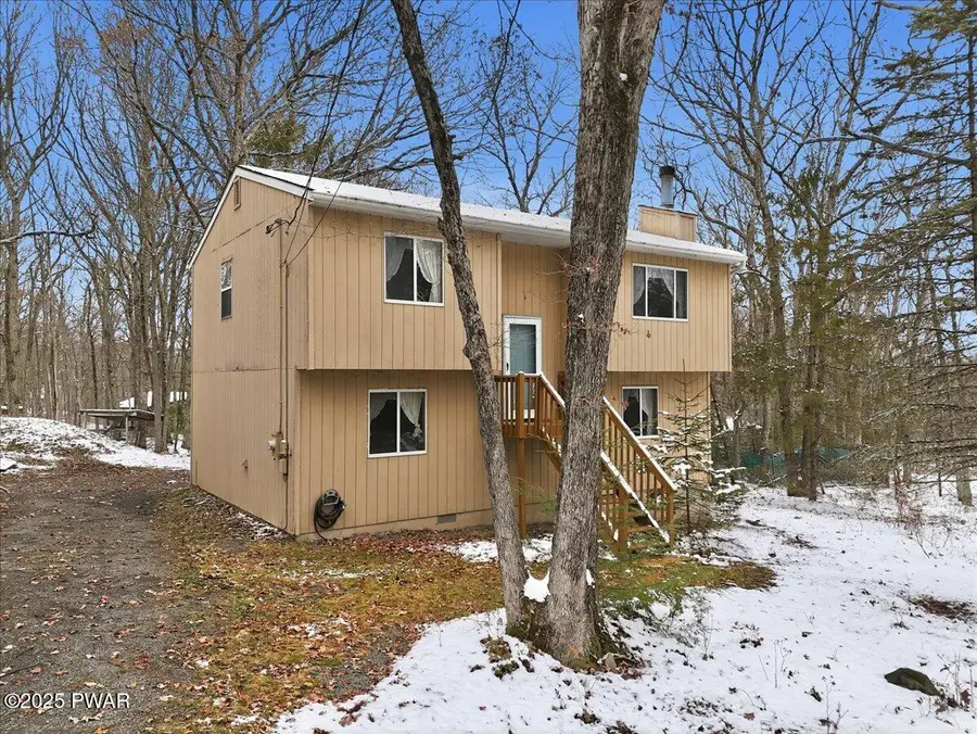 800 Wren Court, Lords Valley, PA 18428 - Image #3