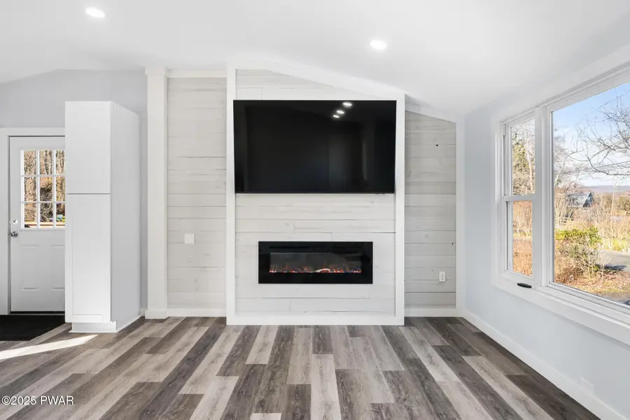 13 Bucklands Lane, Waymart, PA 18472 - Image #3