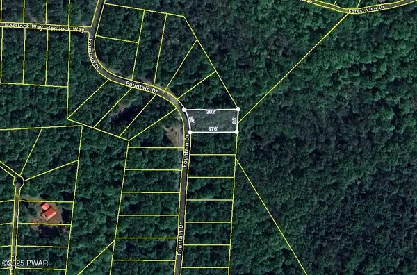 Fountain Drive, Newfoundland, PA 18445