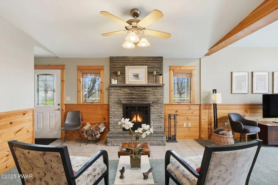 560 Johnson Lane, Honesdale, PA 18431 - Image #3