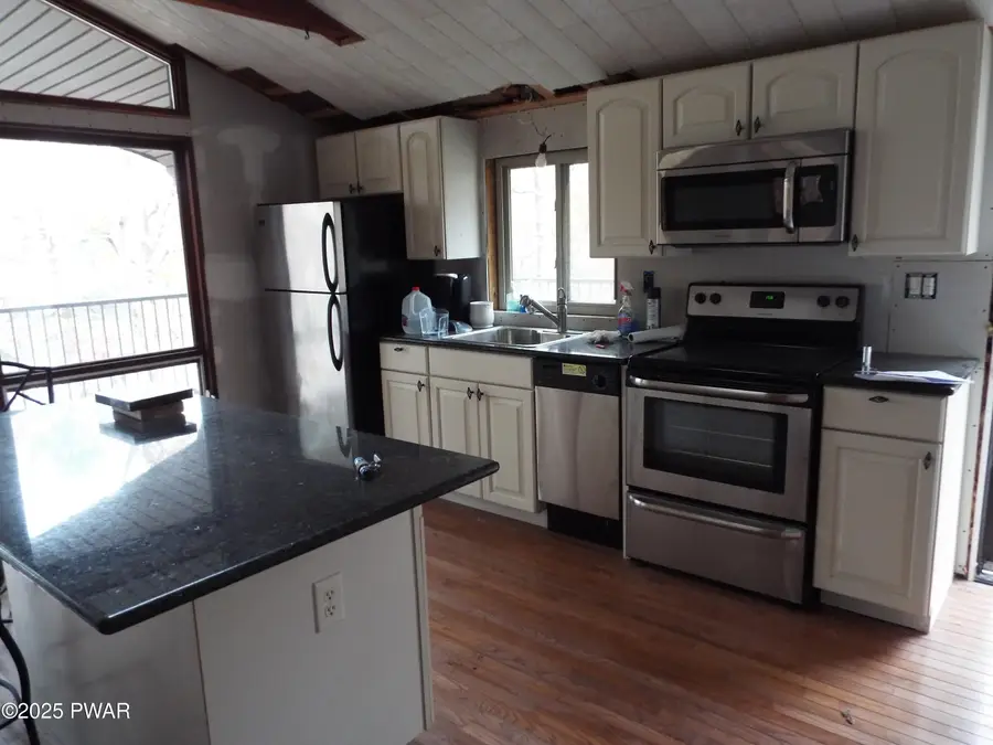 141 Panorama Trail, Dingmans Ferry, PA 18328 - Image #3