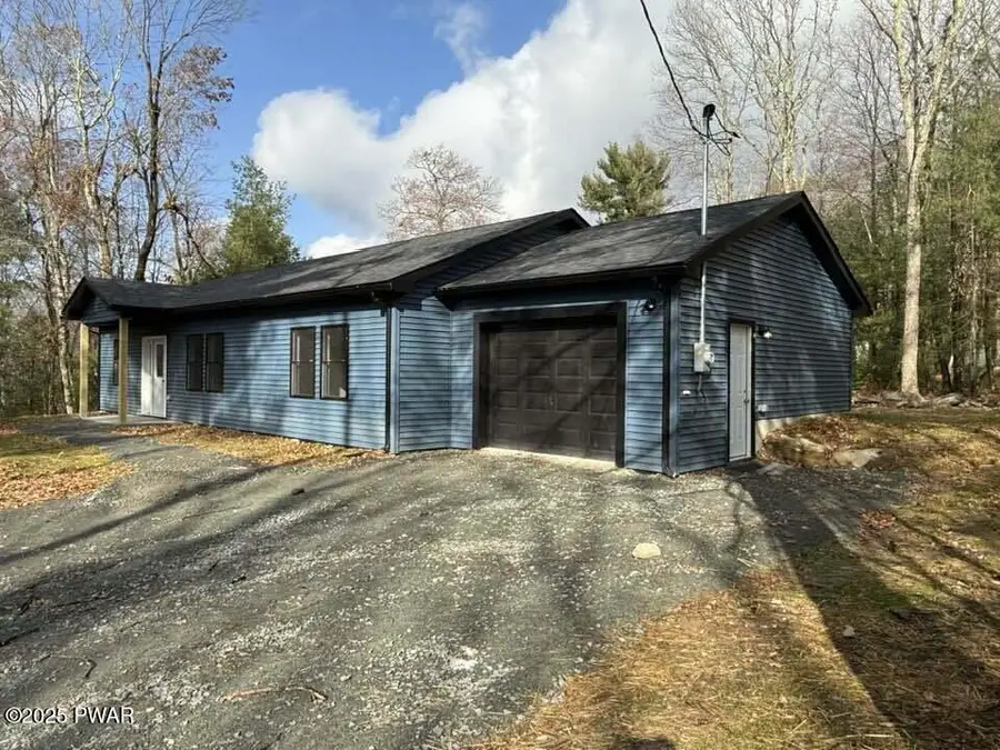 136 Iroquois Road, Shohola, PA 18458 - Image #3