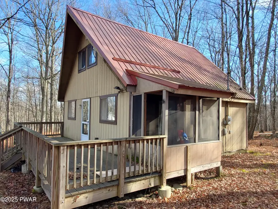 166 Lower Lakeview Drive, Hawley, PA 18428 - Image #2