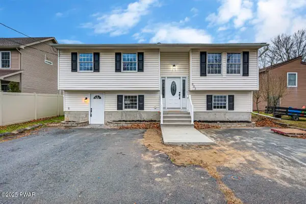 903 Avenue N, Matamoras, PA 18336