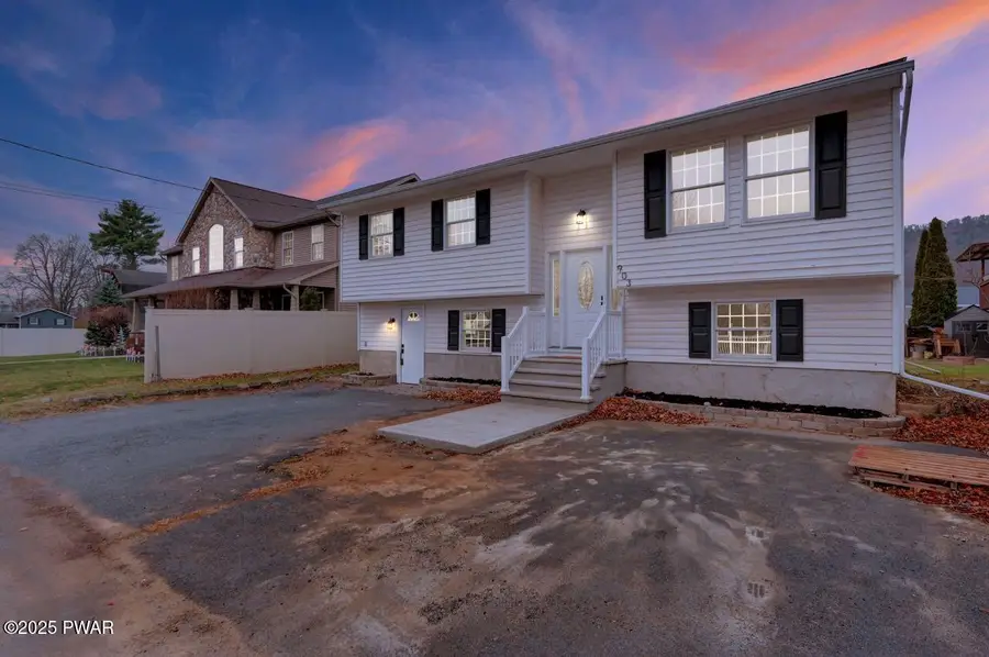 903 Avenue N, Matamoras, PA 18336 - Image #2