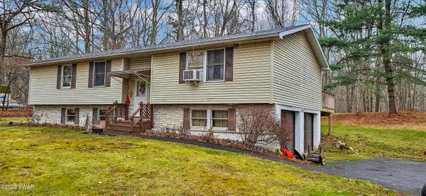 389 Little Walker Road, Shohola, PA 18458