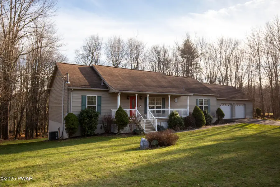 121 Meadowbrook Drive, Moscow, PA 18444 - Image #3