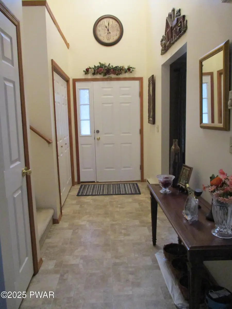 3290 Bluebird Drive, Bushkill, PA 18324 - Image #3