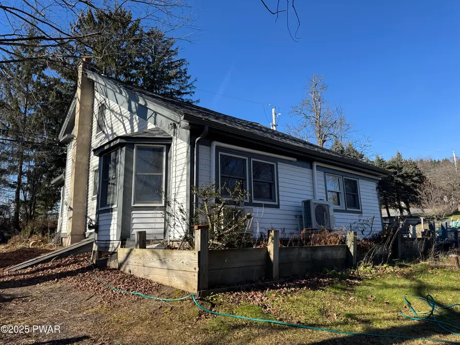 720 Perkins Pond Road, Beach Lake, PA 18405 - Image #3