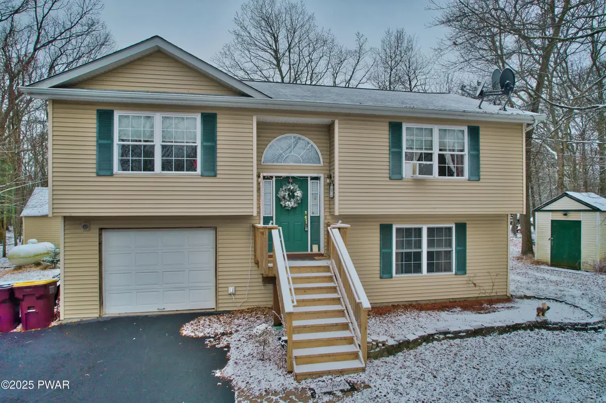 135 N Forrest Drive, Milford, PA 18337 - Image #1