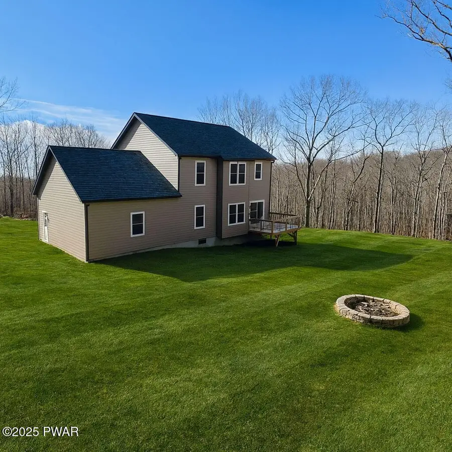 160 Tan Oak Drive, Milford, PA 18337 - Image #2