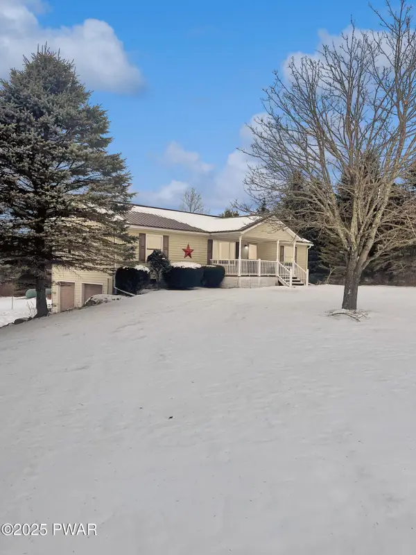 4031 State Route 2023, Clifford Twp, PA 18470