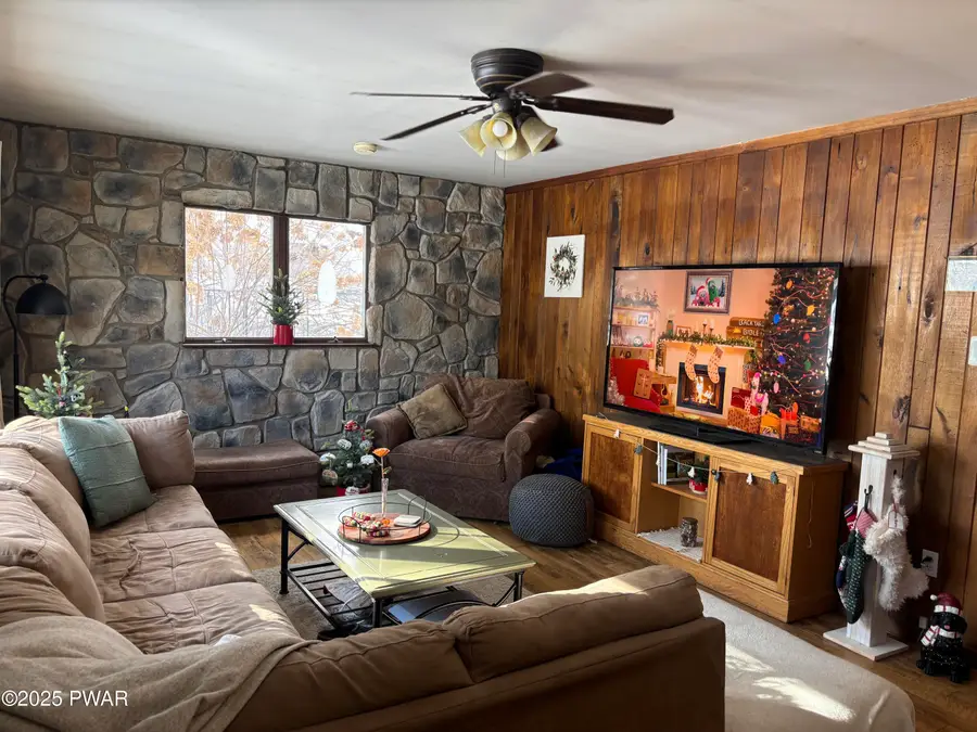 17 Court Street, Bethany, PA 18431 - Image #3