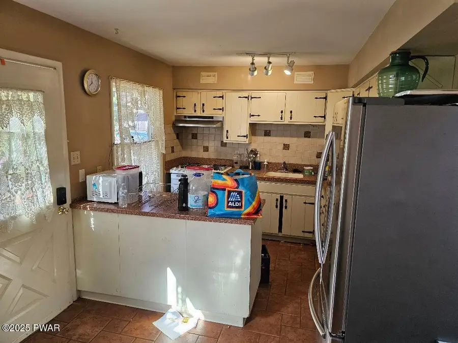 2497 Brookdale Road, Scotrun, PA 18355 - Image #3