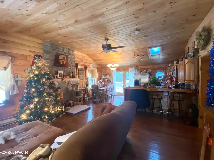 107 Brigitte Court, Dingmans Ferry, PA 18328 - Image #2