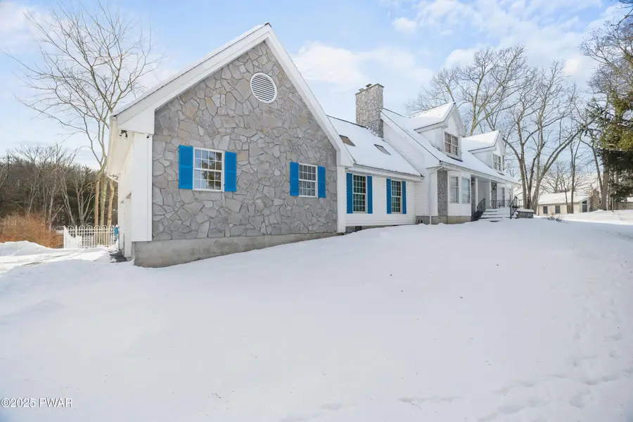 514 Highlawn Drive, East Stroudsburg, PA 18302 - Image #2