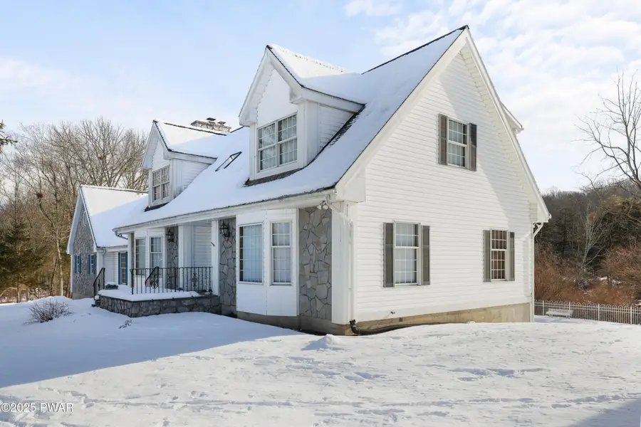 514 Highlawn Drive, East Stroudsburg, PA 18302 - Image #3