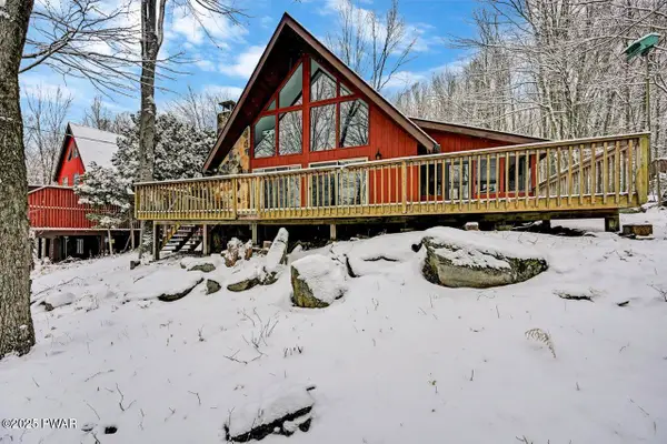 529 Lakeview Drive E, Lake Ariel, PA 18436