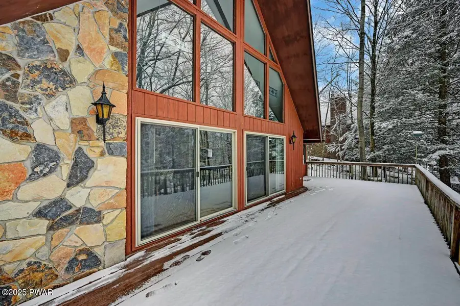 529 Lakeview Drive E, Lake Ariel, PA 18436 - Image #3