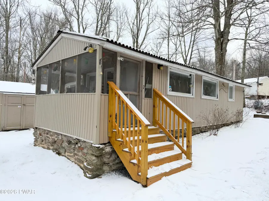 136 Bartleson Road, Greentown, PA 18426 - Image #3