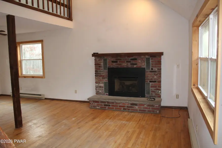 134 Hillside Drive, Dingmans Ferry, PA 18328 - Image #3