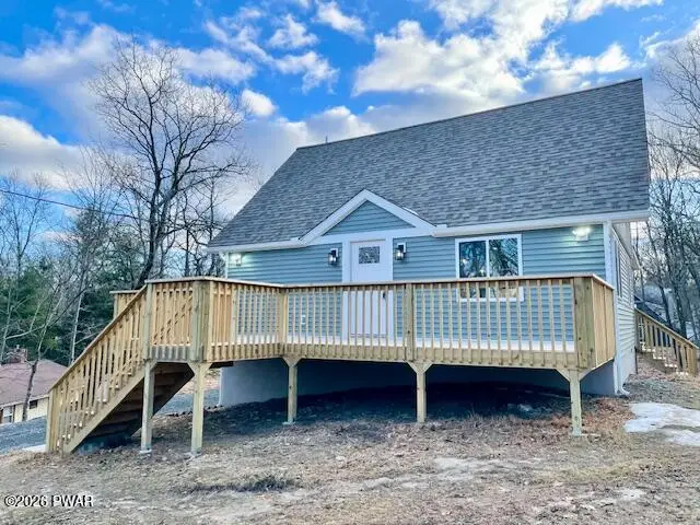 102 Sandstone Drive, Dingmans Ferry, PA 18328 - Image #2