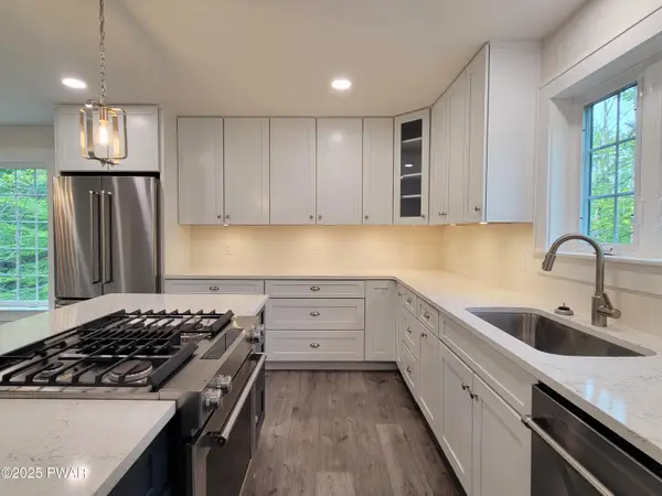 147 Rockway Road, Lake Ariel, PA 18436