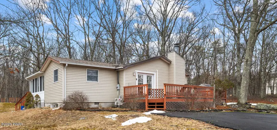 1030 Bear Drive, Bushkill, PA 18324 - Image #3