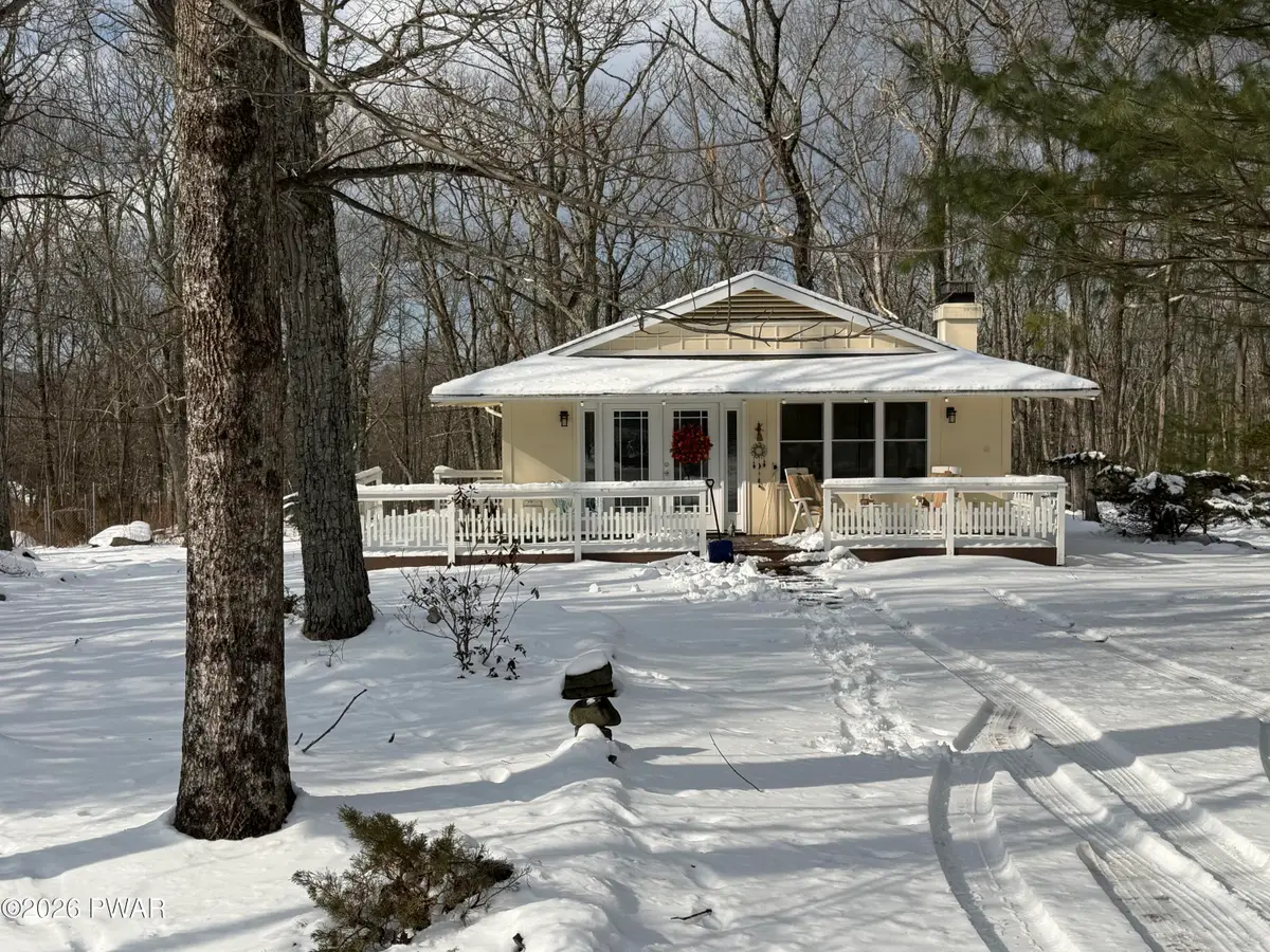 808 W Spur Court, Lords Valley, PA 18428 - #1